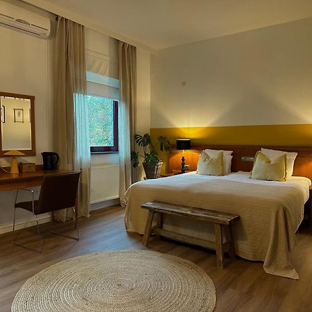 Guesthouse De Wissen Dilsen Stokkem Bagian luar foto