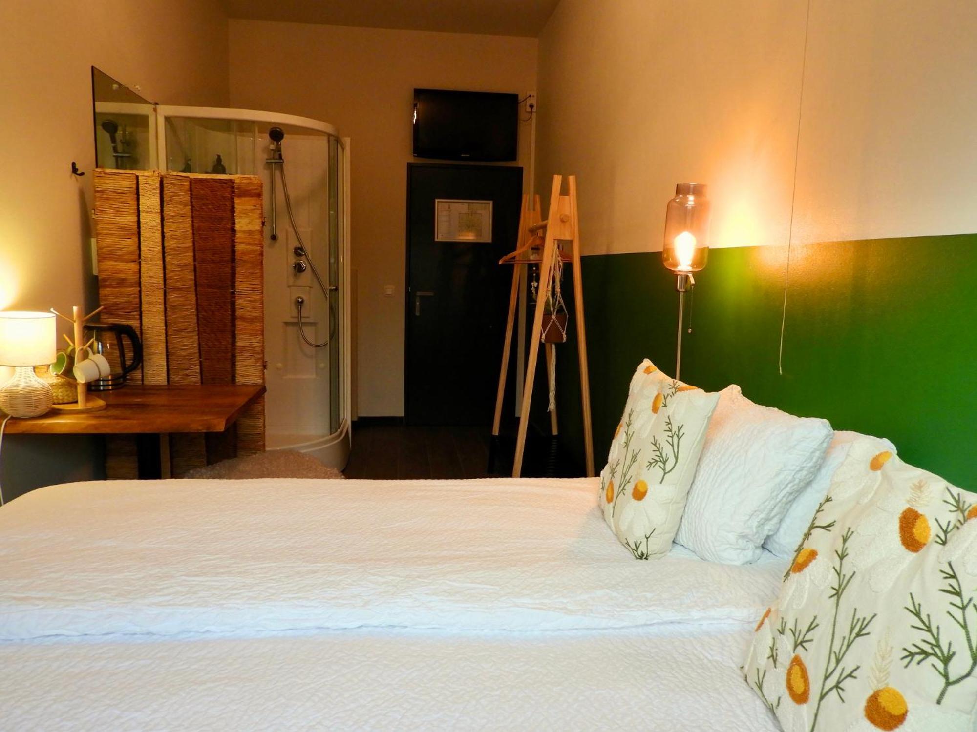 Guesthouse De Wissen Dilsen Stokkem Bagian luar foto