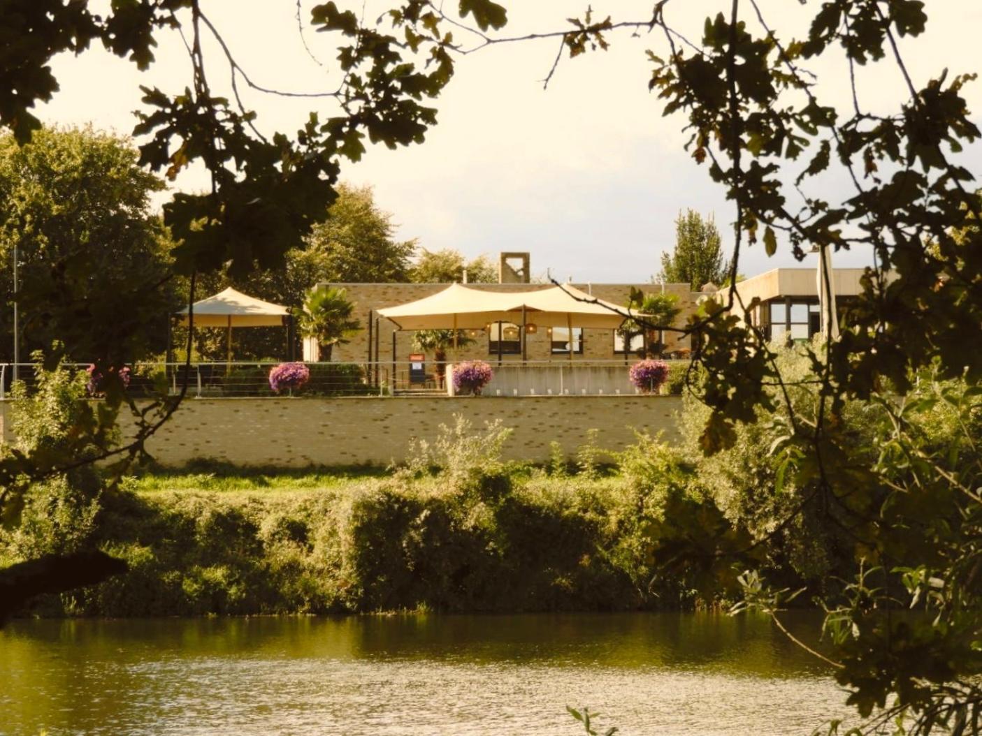 Guesthouse De Wissen Dilsen Stokkem Bagian luar foto